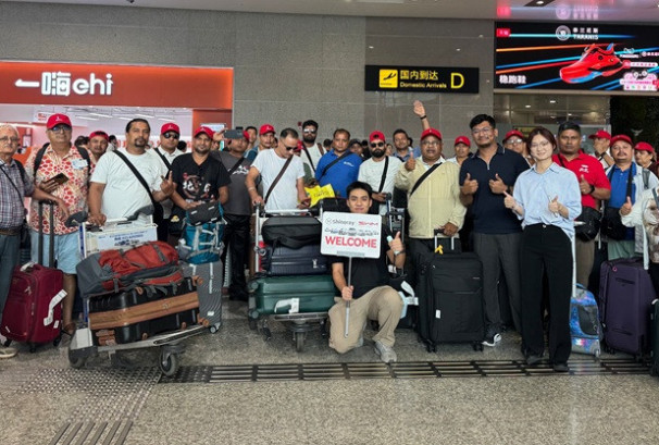 नेपाली अटो मेकानिकले चीनको SAIC कारखानामा ईभी प्रविधिको प्रत्यक्ष अवलोकन गरे