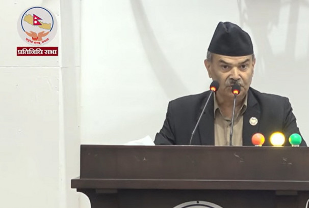 ‘सेयरबजार अलमलिएको छ, उद्योगी व्यवसायी आतंकित छन्’ एमाले सांसद कँडेल