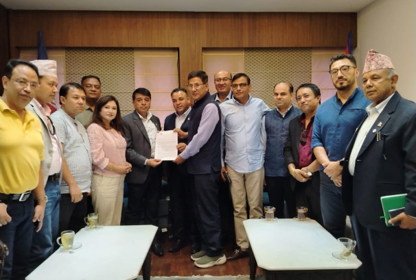 सुन, हिरा लगायत बहुमूल्य पत्थरमा लगाएको विलासिता र मुअकर पुनरावलोकन गर्न महासंघको माग