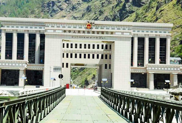 दसैँका सामान चीनमै अड्किए, तातोपानी खोल्न नेपालको दौडधुप