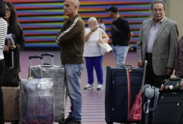 अमेरिकासँग बढ्दो तनावबीच भेनेजुएलाले ६ प्रमुख एयरलाइन्सलाई लगायो प्रतिबन्ध