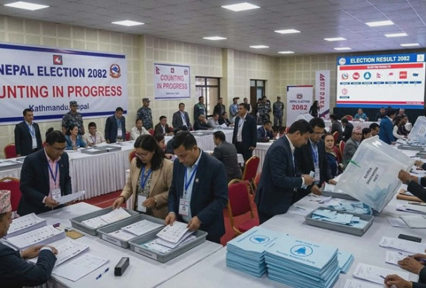 डोटीमा एमालेको अग्रता, दोस्रोमा कांग्रेस