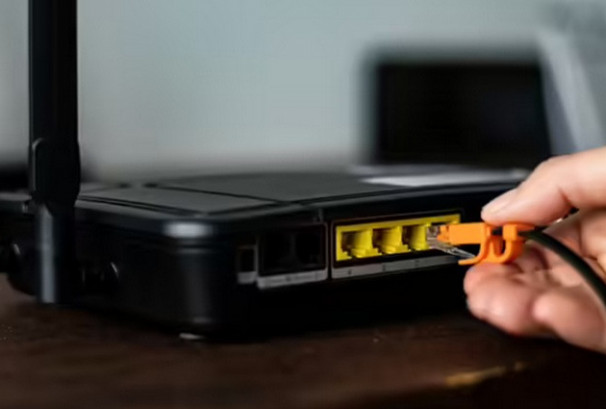 के तपाईंले वाईफाई राउटरको युएसबी पोर्ट प्रयोग गर्नुभएको छ ? हुन सक्छन् यस्ता जोखिम