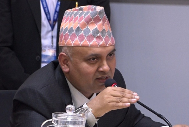 ‘पेट्रोलियम पदार्थको मूल्य घटाउन सम्भव छैन, राज्यले घाटा खाएर बिक्री गरिरहेको छ’