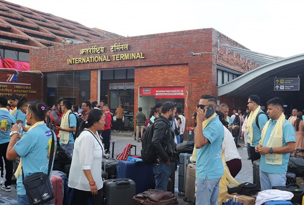 भिजिट भिषा आवरणमा मानव तस्करी प्रयासः २७ महिला विमानस्थलबाट प्रहरी नियन्त्रणमा