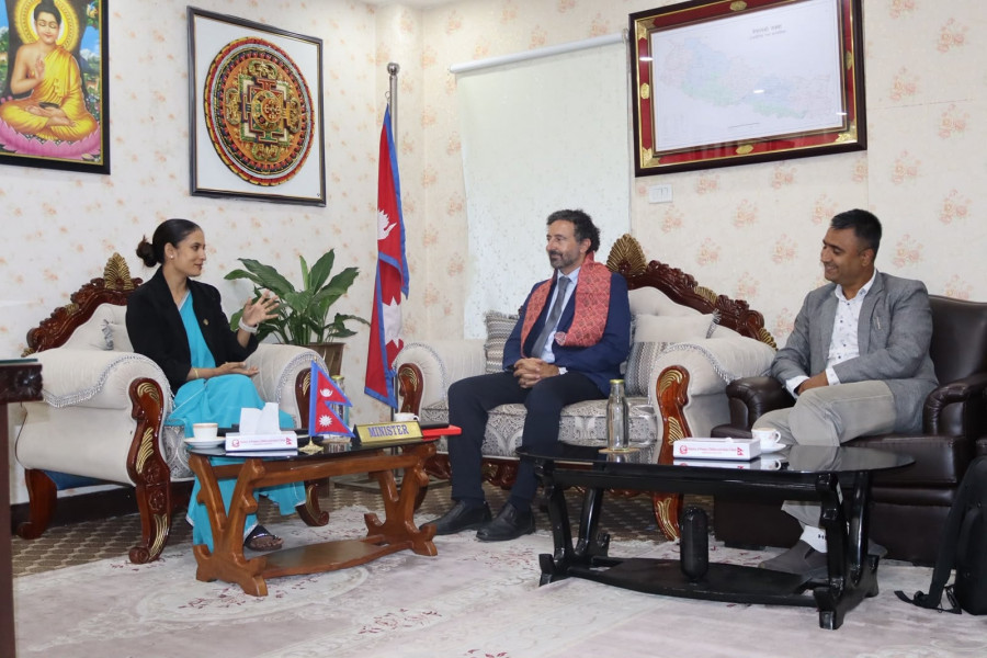 बाढीपीडितको पुनःस्थापनामा सरकार–IFRC सहकार्य सुदृढ बनाउने प्रतिबद्धता
