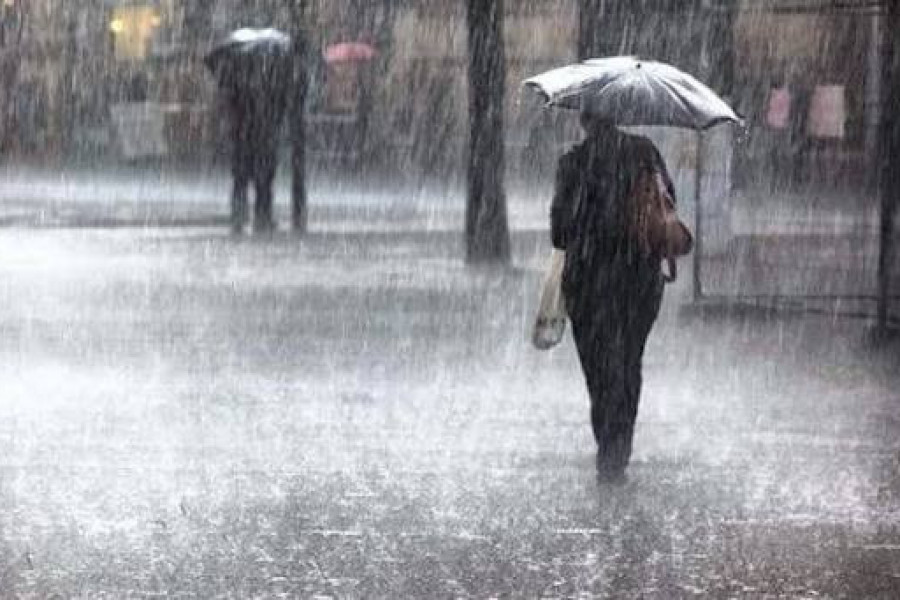 दसैँको मुखमा ‘भीषण वर्षा’को हल्ला भ्रामक, सामान्य झरीसँगै चिसो भने बढ्ने