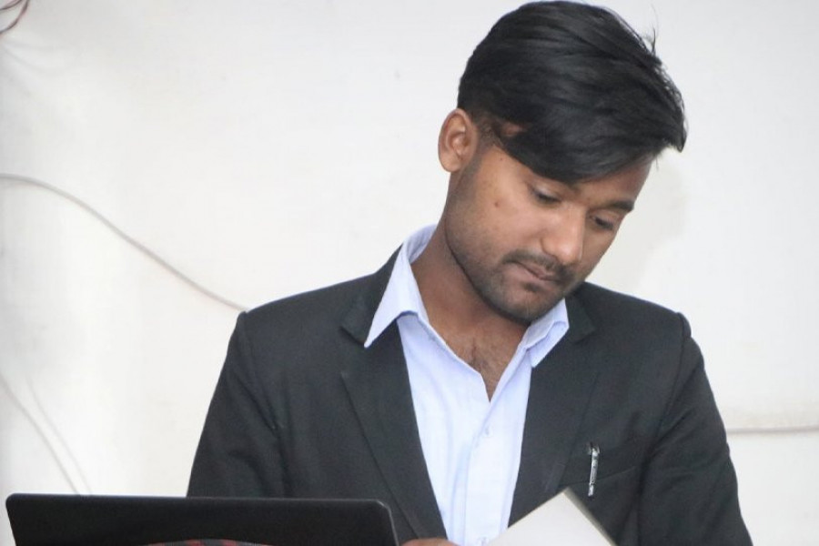 चोलेन्द्र प्रकरणमा माजिदको प्रश्न– ‘थ्रेट दिने पक्राउ नपर्ने, पीडितलाई नै चौकी लैजाने ?’