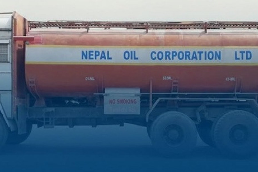 पेट्रोलियम पदार्थ चोरीमा संलग्न सात जना ट्याङ्करसहित पक्राउ