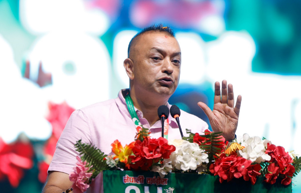 देउवासहित पुराना नेता महाधिवेशनको मञ्चमा नहुँदा खल्लो लागेको छ : गगन थापा