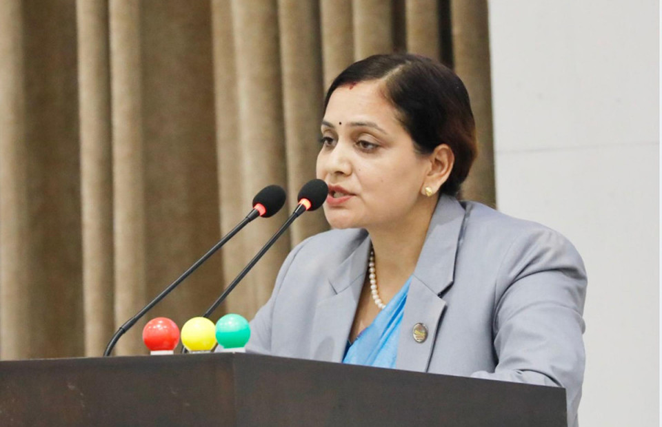 जनसंख्या घट्दो गतिमा, सुत्केरी बिदा बढाएर प्रोत्साहन दिने सरकारको तयारी