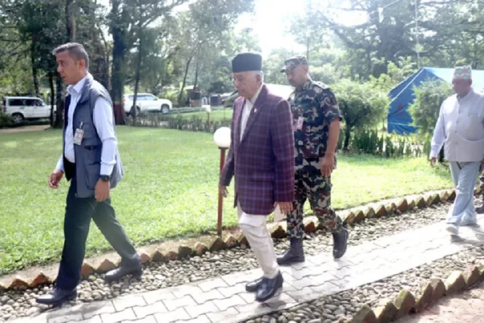 भोटेकोशी बाढी प्रभावित क्षेत्रमा राष्ट्रपति पौडेलको स्थलगत अवलोकन