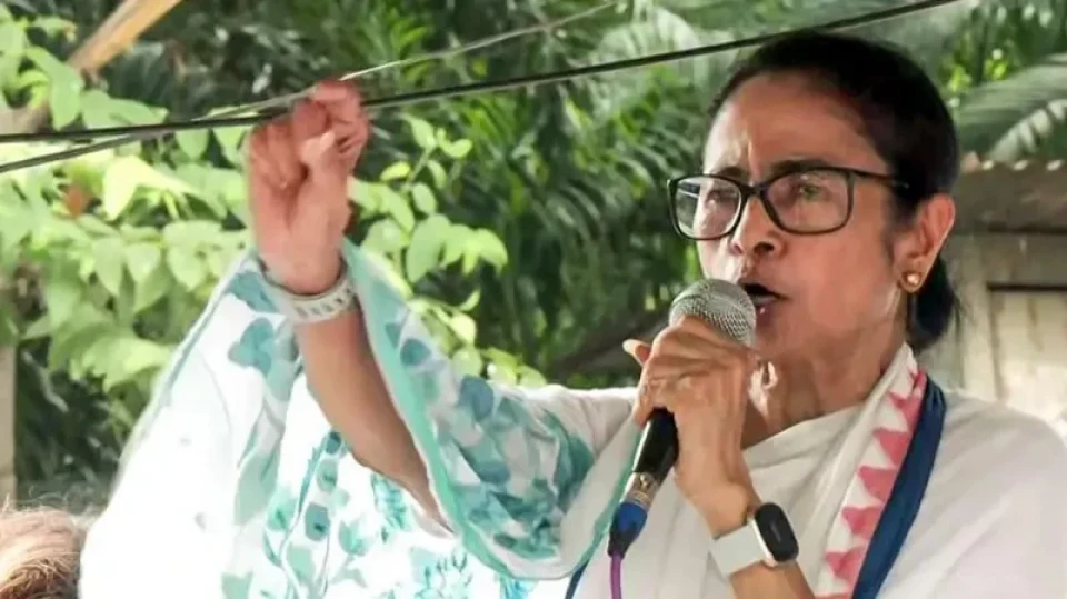 ममता बनर्जीको बयानपछि बंगलादेशको राजनीति तरंगित, भारत–बंगलादेश सम्बन्धमा नयाँ तनाव संकेत