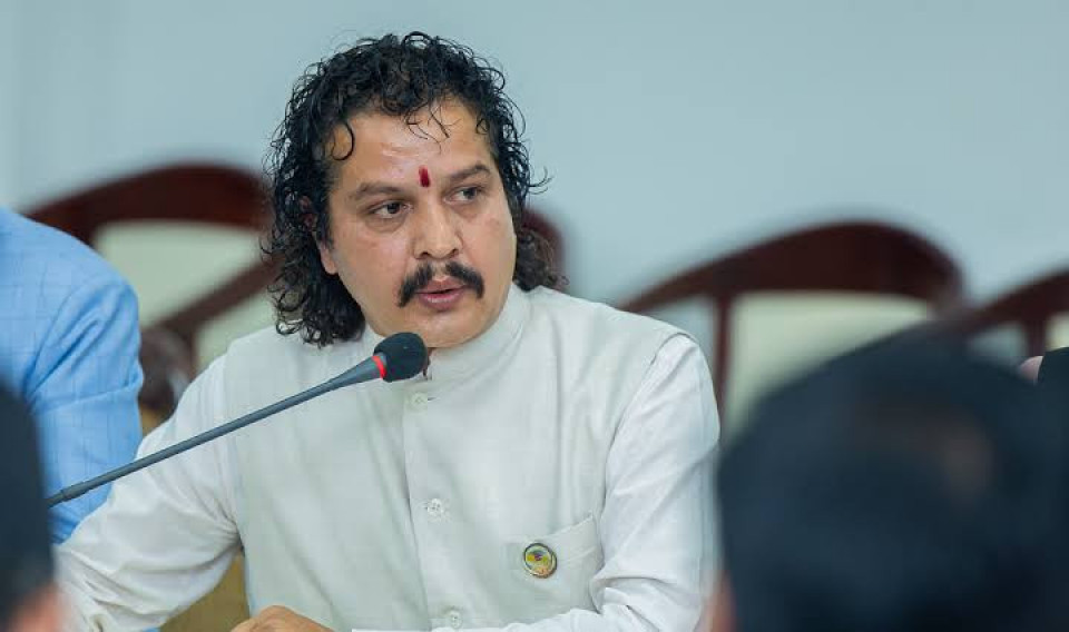 ‘सिंहदरबार’को नाम परिवर्तन गरी ‘अनामनगर दरबार’ राख्न ढकालको प्रस्ताव