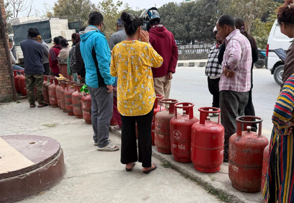 काठमाण्डौमा दैनिक ३५ हजार ग्यास सिलिन्डर पठाइँदै