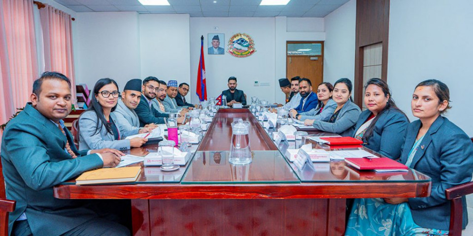 इन्धन संकटको असर: अब हप्तामा दुई दिन सार्वजनिक बिदा