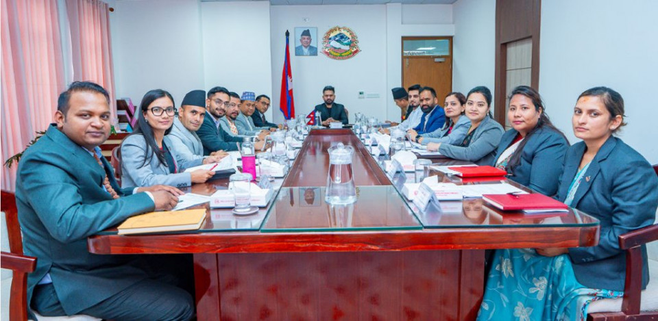 गुरुङको ‘डिमोशन’, खनालको ‘प्रमोशन’: मन्त्रिपरिषद्को नयाँ मर्यादाक्रम