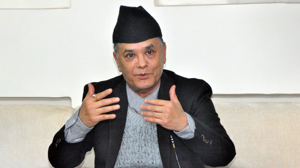 मध्यरातमा घरबाट लगिए पूर्वप्रधानन्यायाधीश जबरा, ‘पक्राउ’ कि ‘सुरक्षा’ ? सरकार अझै अस्पष्ट
