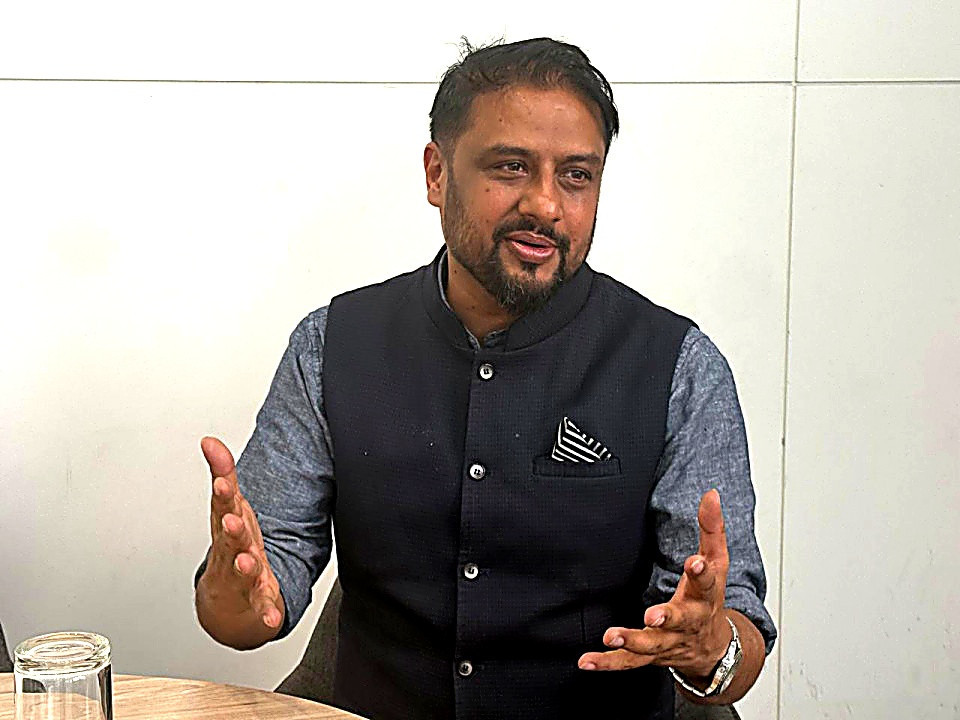 ‘यस्तो करले कारखाना होइन, निराशा उत्पादन गर्छ’