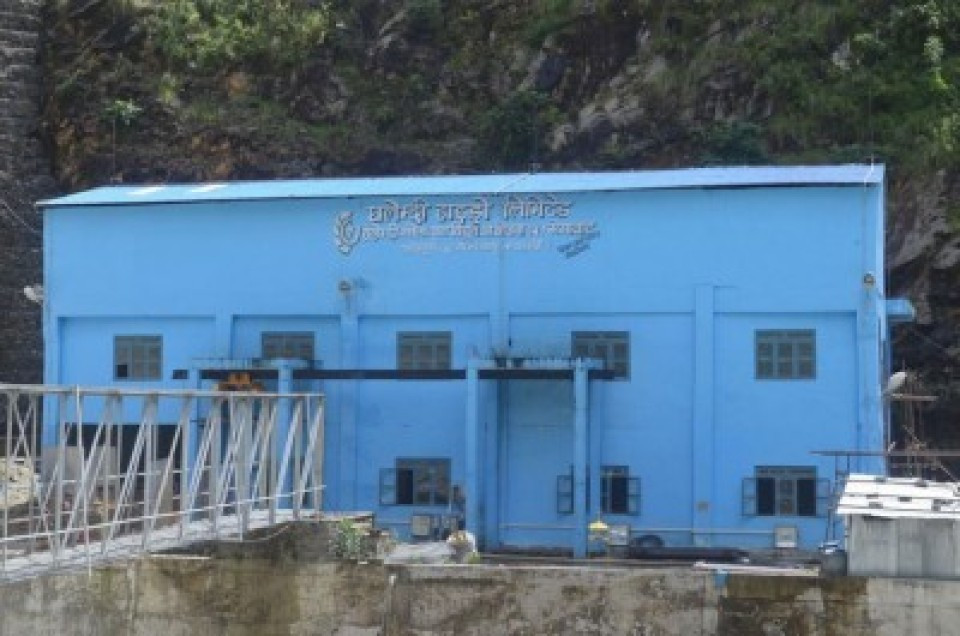 बाढीले प्रसारण लाइनको टावरमा क्षति, घलेम्दी हाइड्रोको विद्युत उत्पादन प्रसारण अवरुद्ध