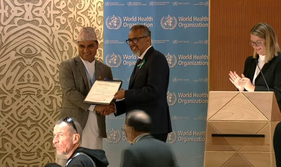 सुर्ती नियन्त्रणमा असाधारण योगदानका लागि विश्व स्वास्थ्य संगठनद्वारा स्वास्थ्यमन्त्री पौडेल पुरस्कृत