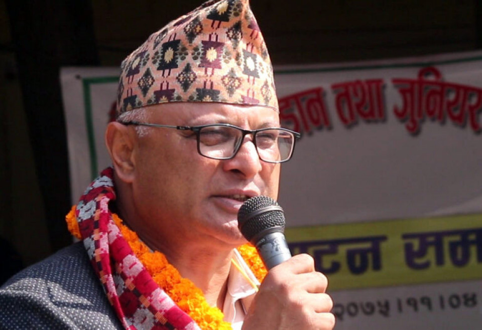 कोशी बजेट विवाद चर्कियो, संशोधन नभएसम्म पारित नगर्ने अडान, सत्तारुढ सांसदकै हस्ताक्षर अभियानले सरकार संकटमा