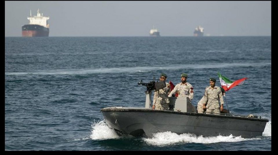 इरानले 'पूर्ण रूपमा खोल्यो' स्ट्रेट अफ हर्मुज, विश्व तेल बजारमा राहत