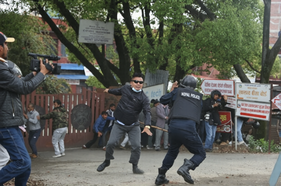 ओली पक्राउको विरोधमा आज पनि झडप, माइतीघर-बानेश्वर तनावग्रस्त