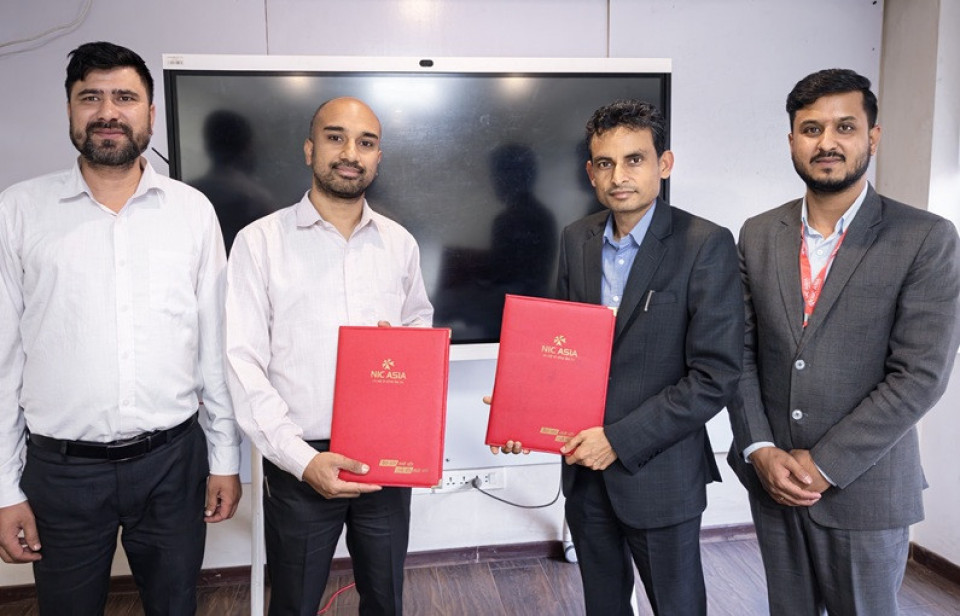 डाउनपेमेन्टबिनै शून्य ब्याजदरमै Honor ब्राण्डका स्मार्टफोन खरिद गर्न मिल्ने, एनआईसी एशिया बैंकर EFIX Nepal बीच सम्झौता