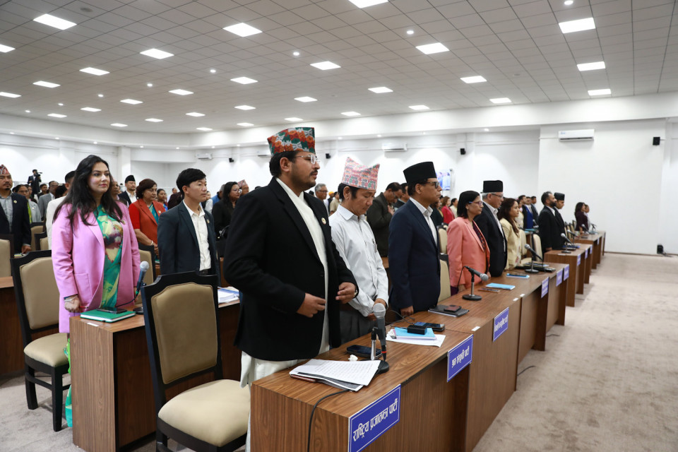 विपक्षी अवरोधपछि प्रतिनिधिसभा बैठक सूचना टाँसेर भोलिसम्मका लागि स्थगित