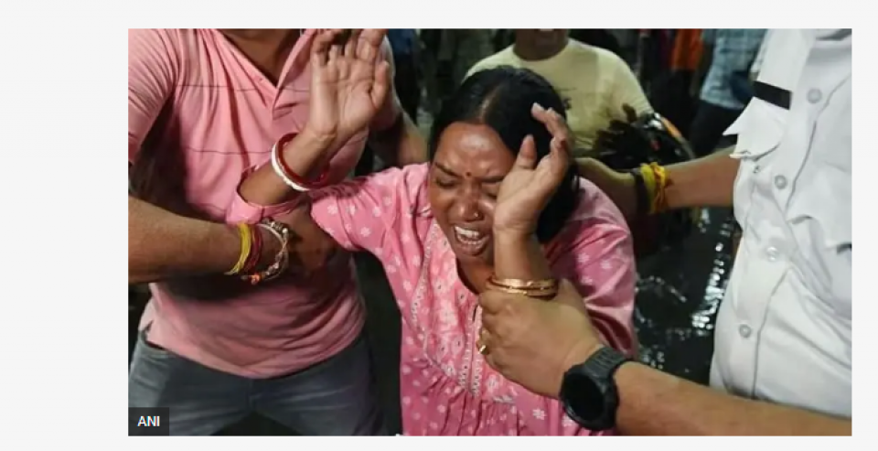 कोलकाता: दुर्गा पूजामा भागदौड, १९ जनाको मृत्यु