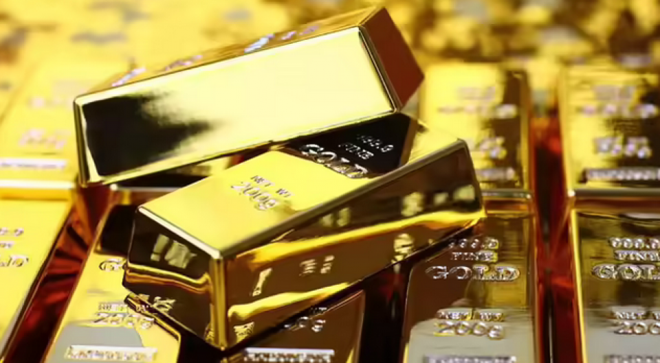 सुनको मूल्यमा सामान्य गिरावट, प्रतितोला कतिमा हुँदैछ कारोबार ?