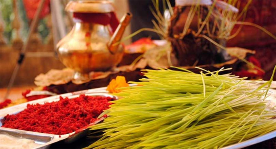 आज विजयादशमी : टीका थाप्दा कता फर्किने, विदेशमा कुन साइत मान्ने ?