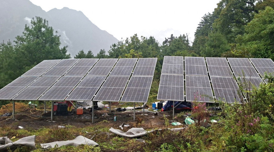 टिमुरेको नेपाल टेलिकम टावरमा १२ किलोवाट सोलार जडान, डिजेल ढुवानीको बाध्यता हट्यो