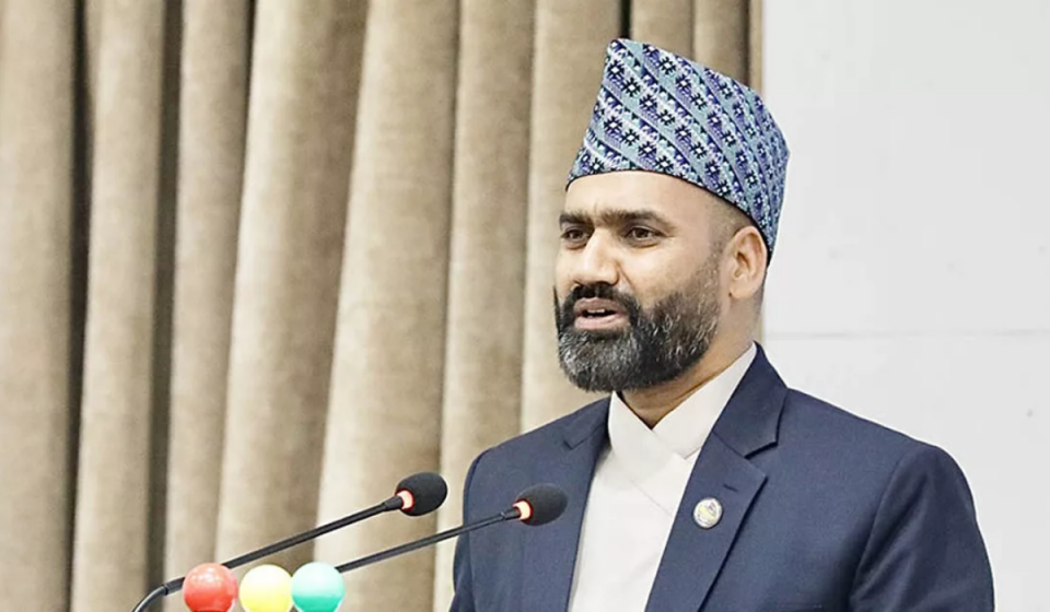 नेपाल एयरलाइन्स निजी कम्पनी भएको भए खारेजी भइसक्थ्यो : पर्यटनमन्त्री पौडेल