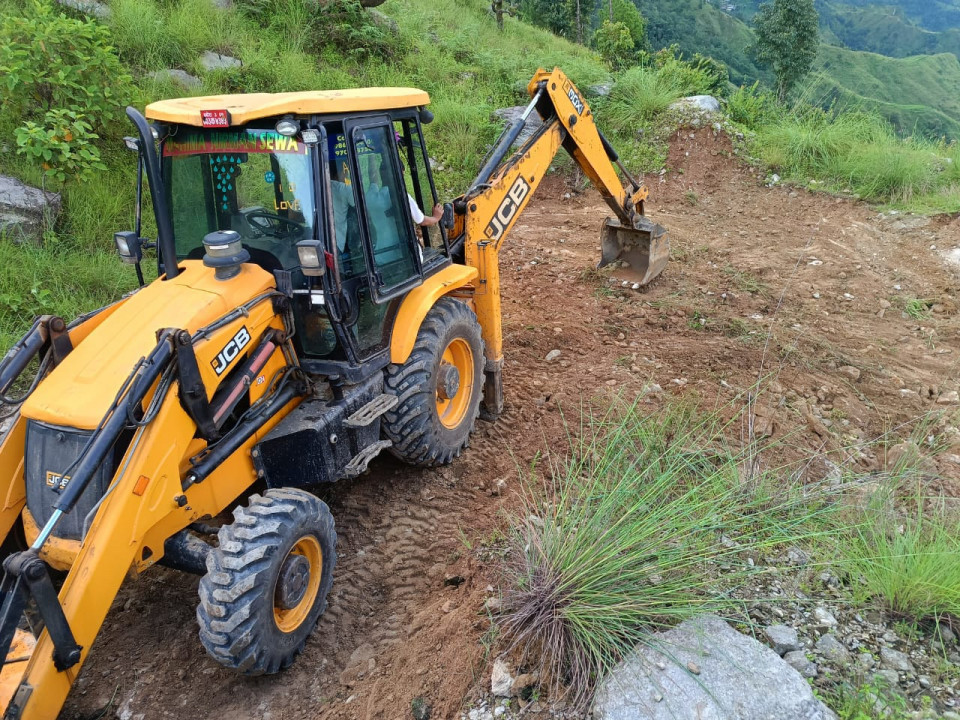 काठमाडौं–रसुवा सडकखण्ड चारचक्के सवारीका लागि सुचारु