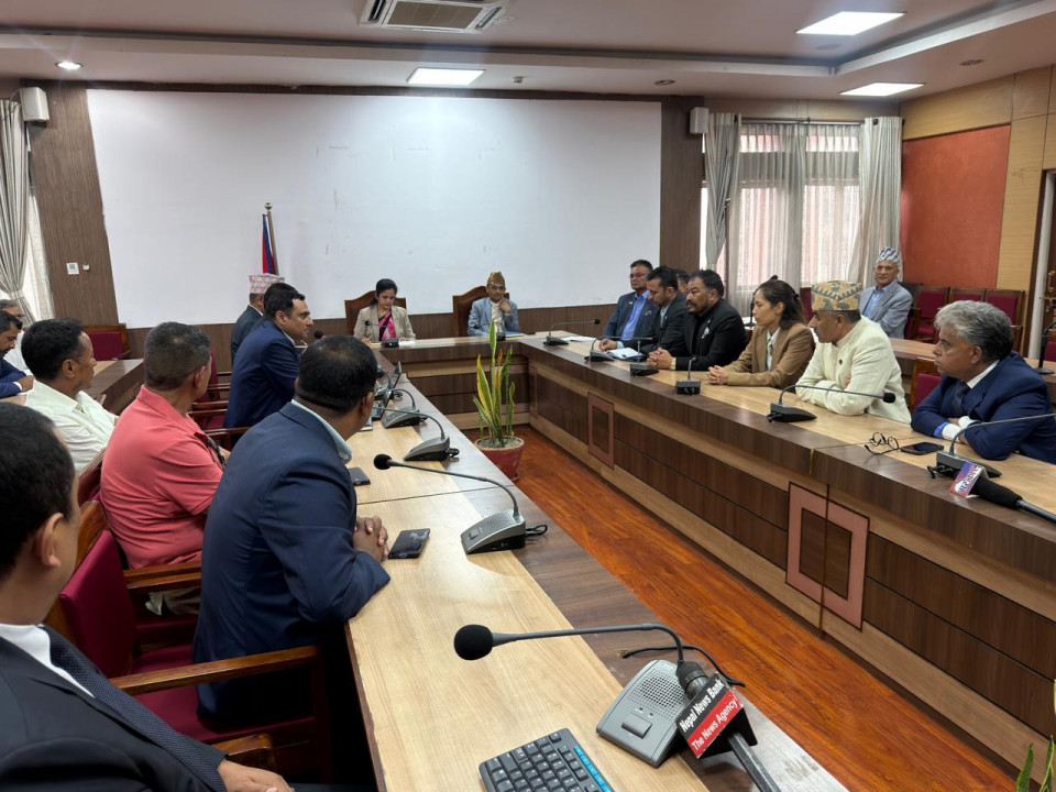 ग्यास अभावमा होटल व्यवसायीलाई सरकारको प्रस्ताव : 'सिलिन्डरको तौल बढाउँछौं, सहयोग गर्नुस्'