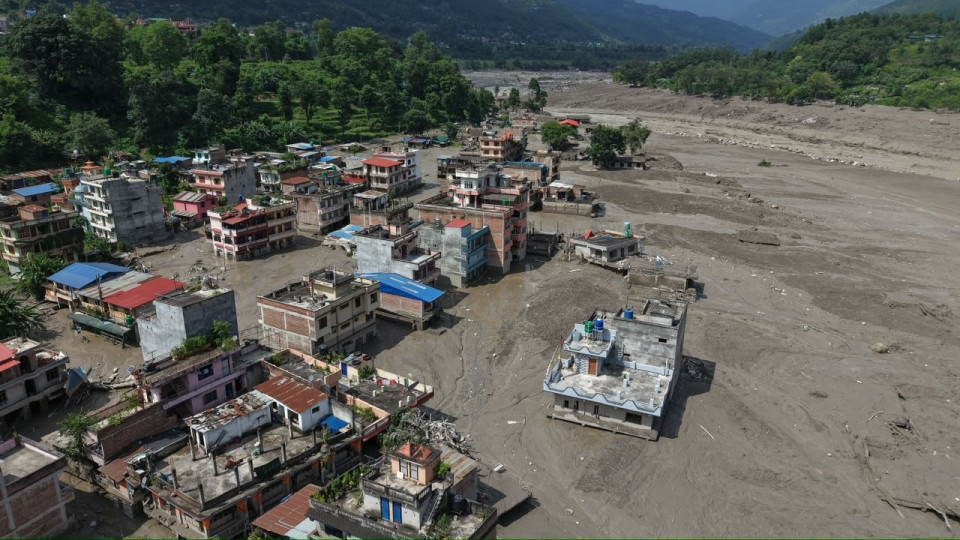 भोटेकोशी बाढीपछि ३२ हजारभन्दा बढी प्रभावित, पुनर्स्थापनाको ठोस योजना सार्वजनिक गर्न माग