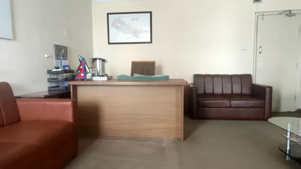 विपद्को सातौँ दिन पनि गृहको विपद् महाशाखा प्रमुख अमेरिकामै, मन्त्रालयमा नेतृत्वको प्रश्न