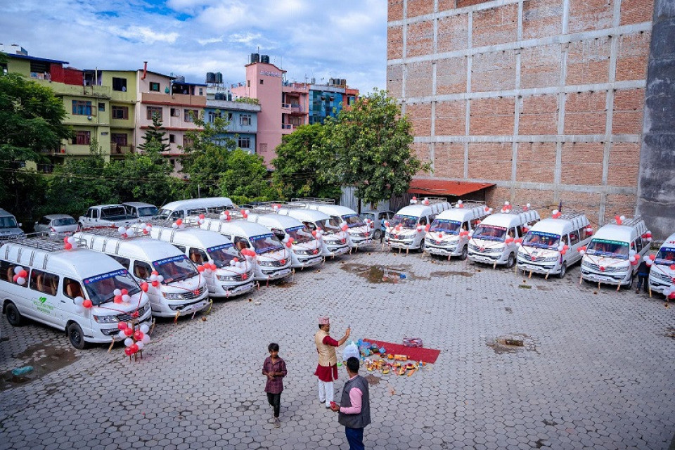 ईभीमा लगानीः व्यवसायी भन्छन्, ‘बैंकको किस्ता तिर्न कुनै समस्या छैन’