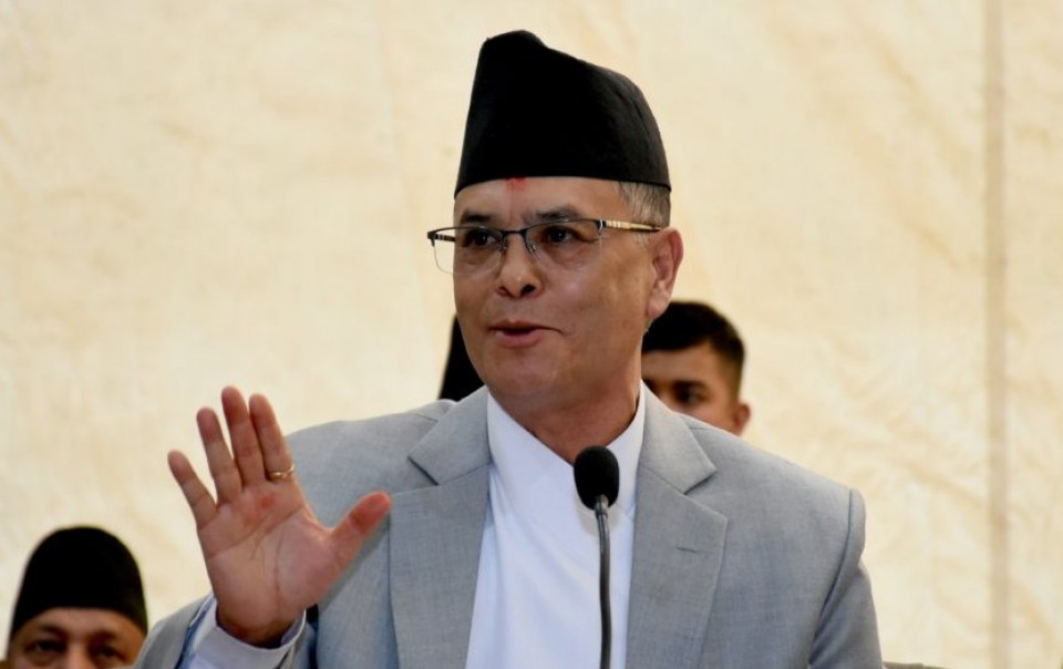 मध्यराति नियन्त्रण, दिउँसो रिहा : चोलेन्द्र प्रकरणमा प्रहरीको दाबीमाथि प्रश्न