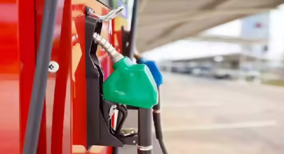 डिजेल र मट्टितेलको मूल्य प्रतिलिटर ३ रुपैयाँले वृद्धि, पेट्रोल र ग्यासको यथावत्