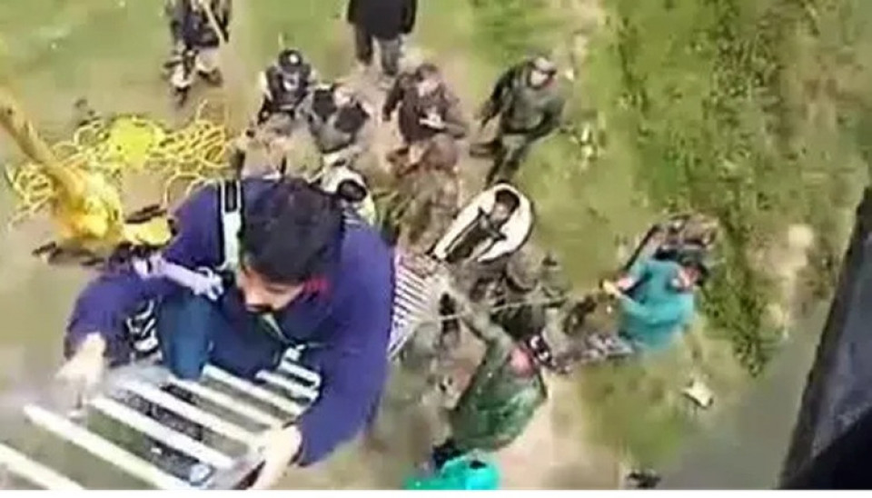 जम्मू–कश्मीरमा केबुलकारमा प्राविधिक समस्या आउदा सयौँ पर्यटक फसे, उद्धार कार्य जारी