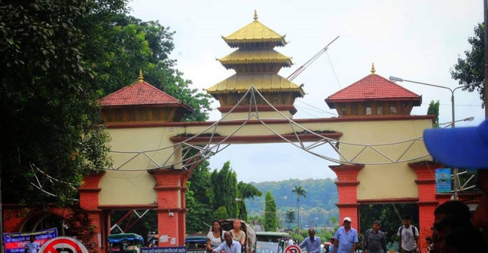 काँकडभिट्टा नाकाबाट ४.४०% ले घट्यो पेट्रोलियम पदार्थ आयात, राजश्व भने बढ्यो