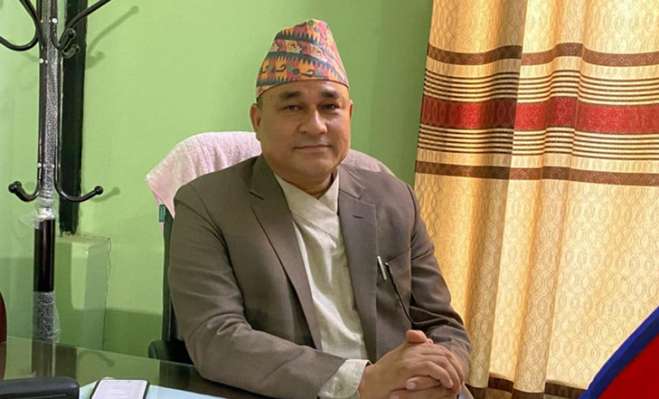 विश्वासको मत नपाउने भएपछि सुदूरका मुख्यमन्त्री शाहले दिए राजीनामा