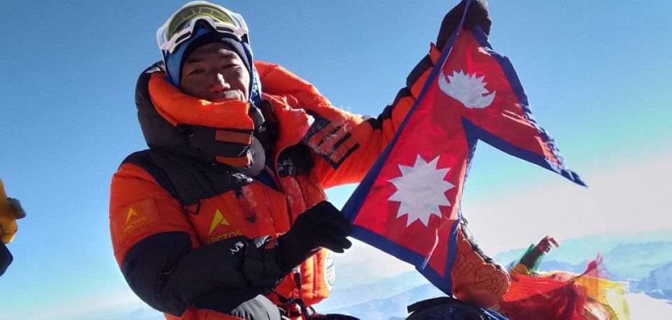 सगरमाथामा ३१ औँ पटक कामीरिता शेर्पा, बनाए विश्व रेकर्ड