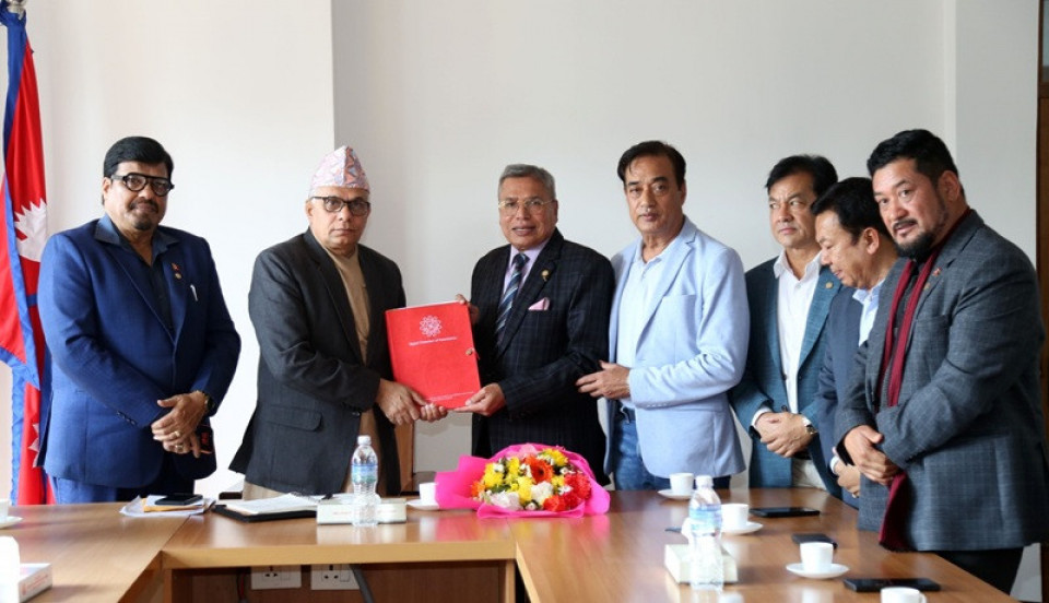 चेम्बरद्वारा मुख्यसचिव समक्ष सुरक्षाको प्रत्याभूति र आर्थिक नीतिगत स्थायीत्वका लागि सुझाव