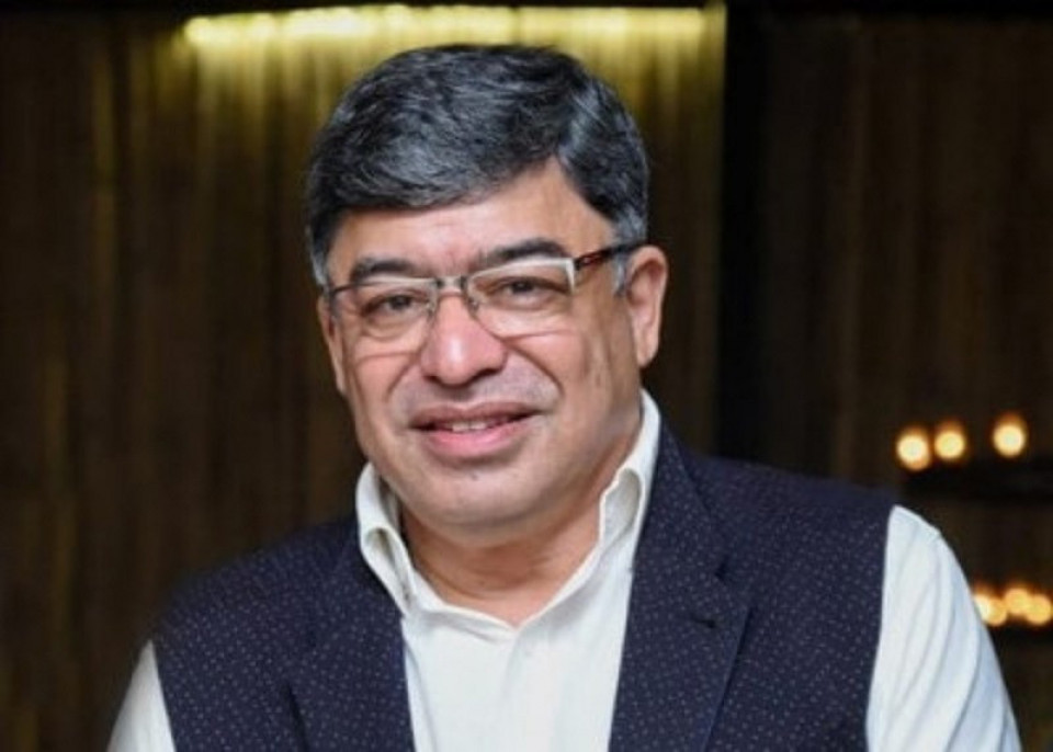 निजी क्षेत्रलाई  उठाउन ‘रिफाइनान्सिङ’को व्यवस्था चाहिन्छ: दीपक मल्होत्रा