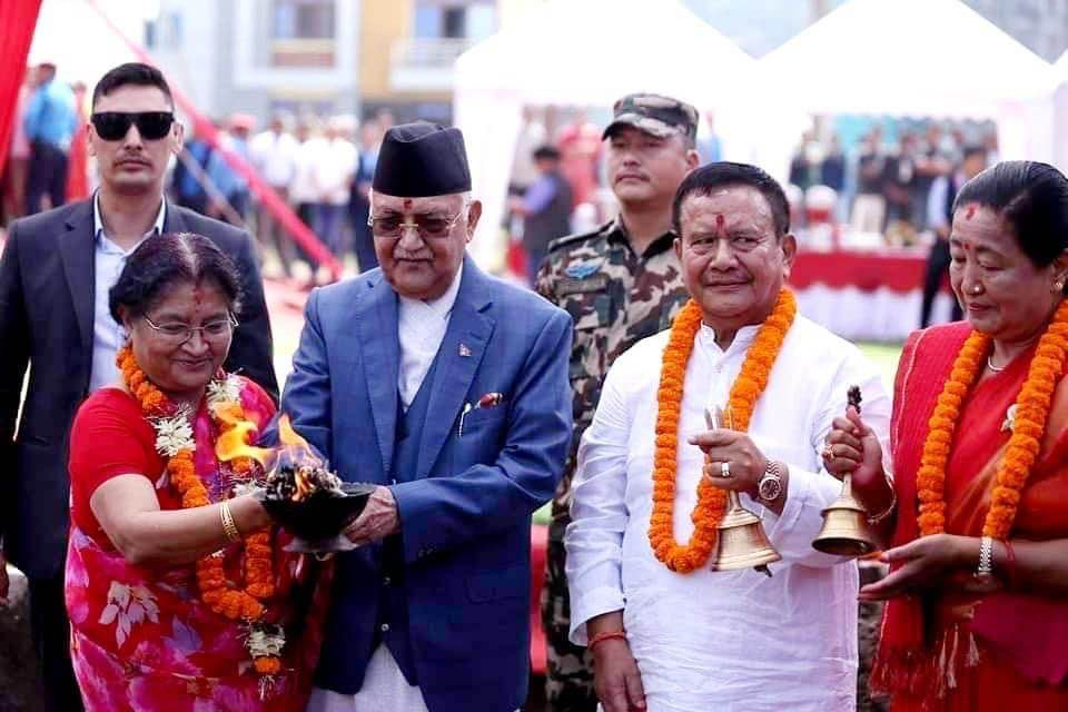 अर्बौंको पार्टी भवन प्रस्तावबाट एमाले पछि हट्दै, मीनबहादुर गुरुङको ‘दान’ अस्वीकार गर्ने तयारी