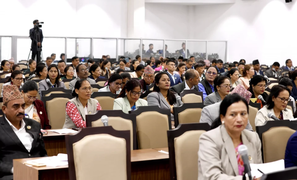 ग्यासदेखि स्वास्थ्य र विपद्सम्म संसद्‌मा प्रश्नैप्रश्न, सांसदले सोधे– सरकार कहाँ छ?